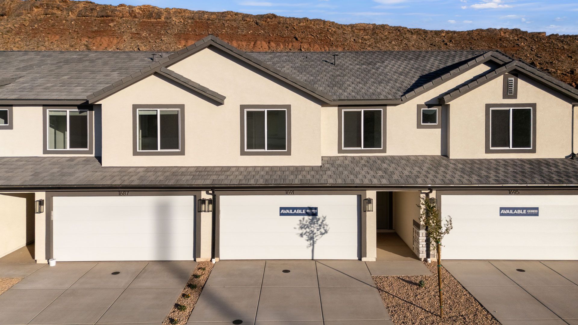 2225 S Wolverine Way #2463 (Oakridge)