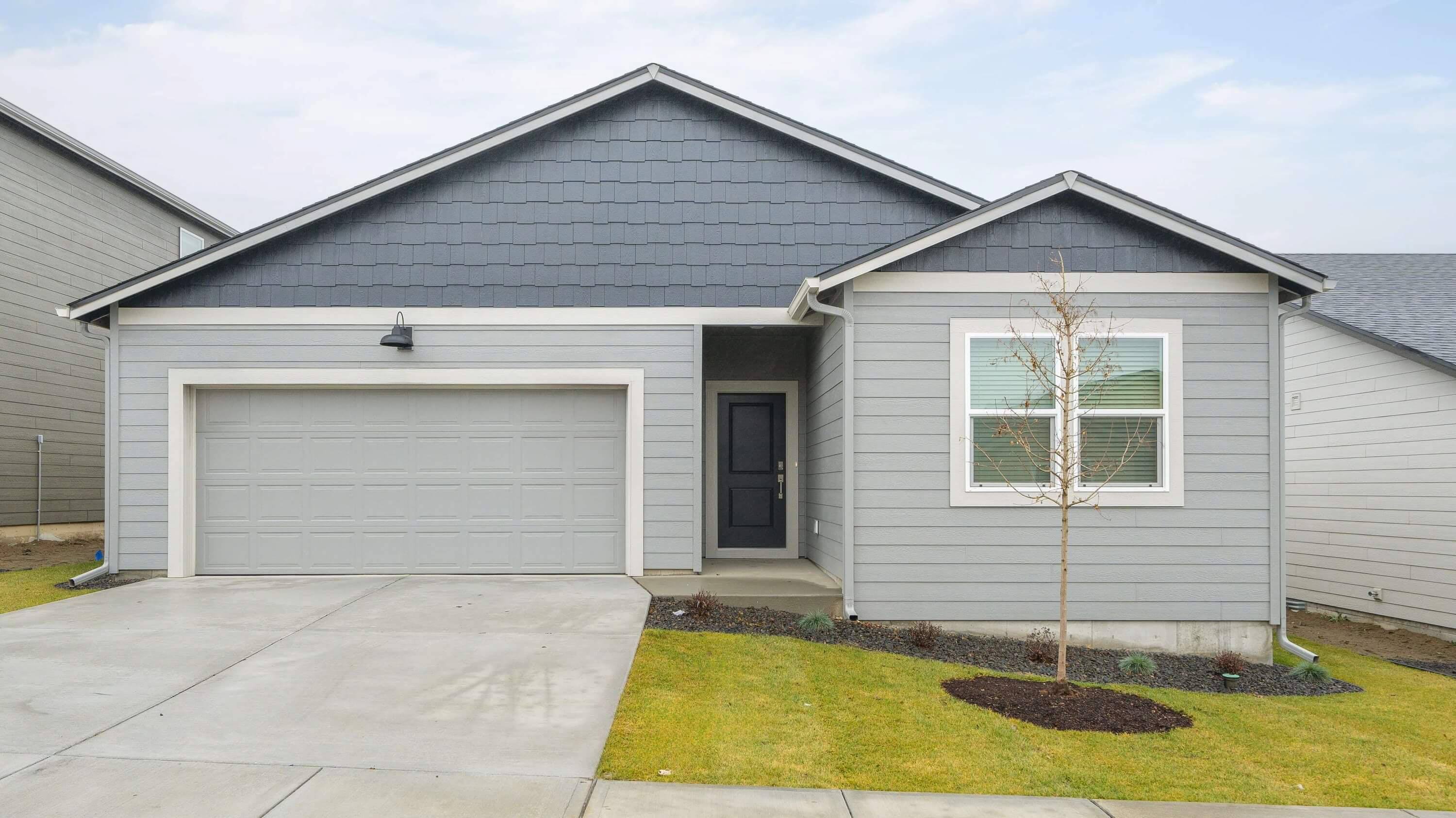 311 W. Pheasant Bluff Ave. (CALI)