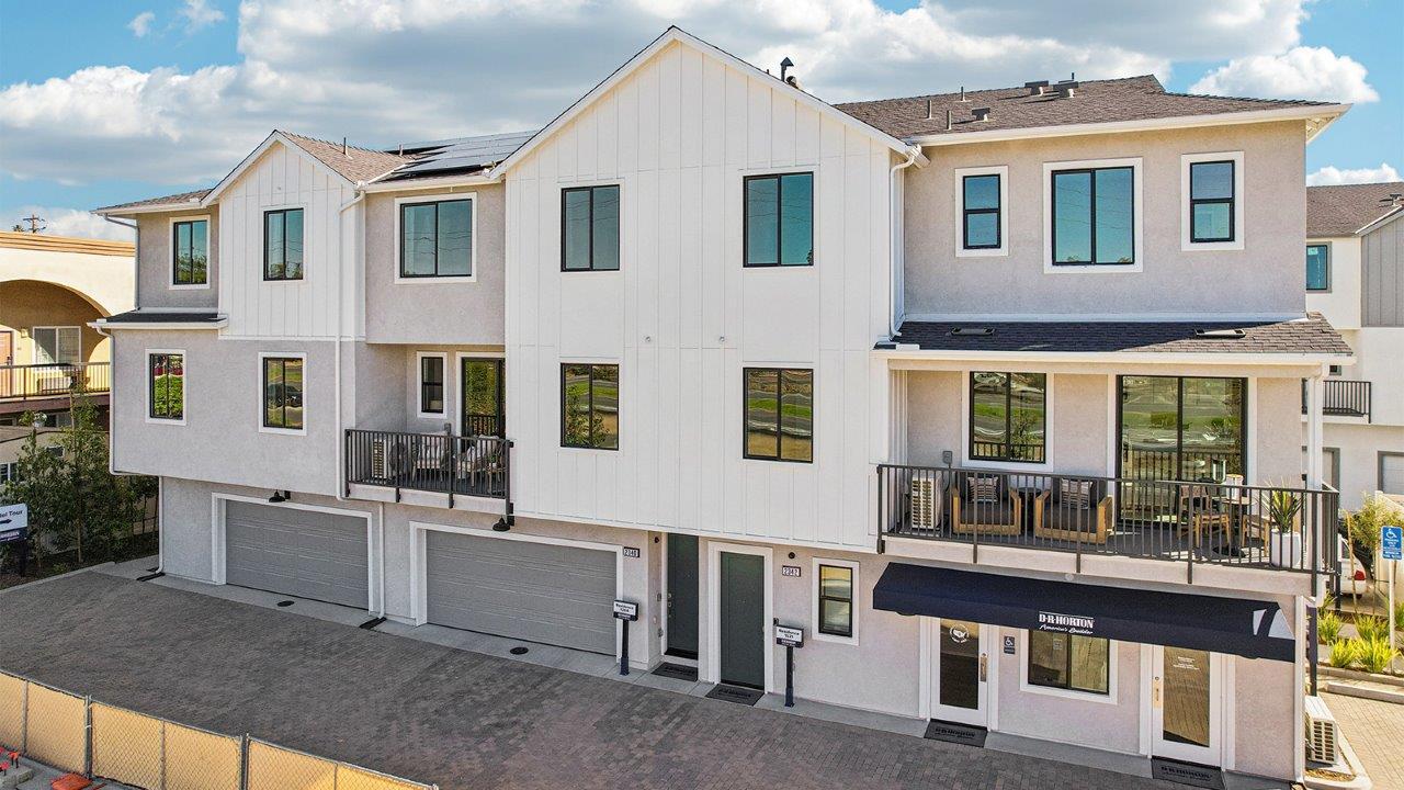 Residence 1A - Tesoro Square: Escondido, California - D.R. Horton
