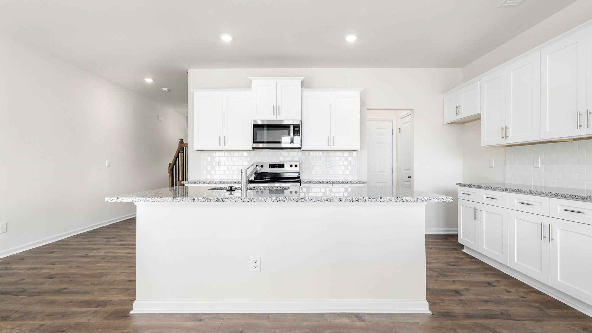 418 Kinneries Drive (LANSING)