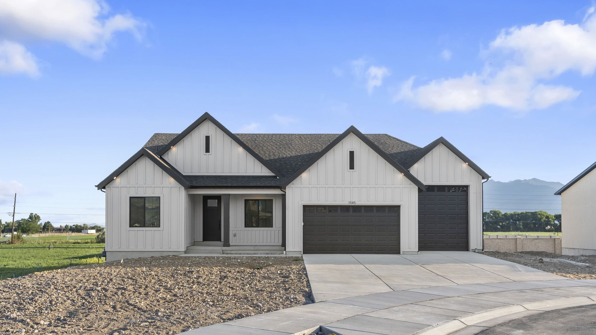 Oakley - Viridian: Salem, Utah - D.R. Horton
