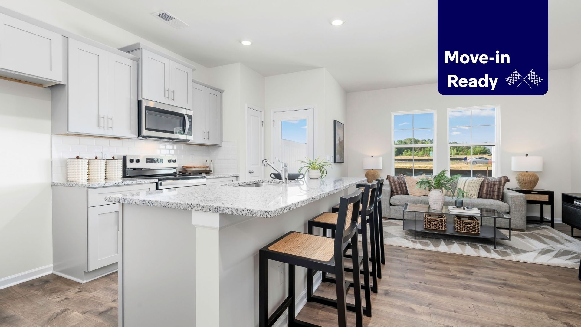 815 Gaelic Drive (Maywood)