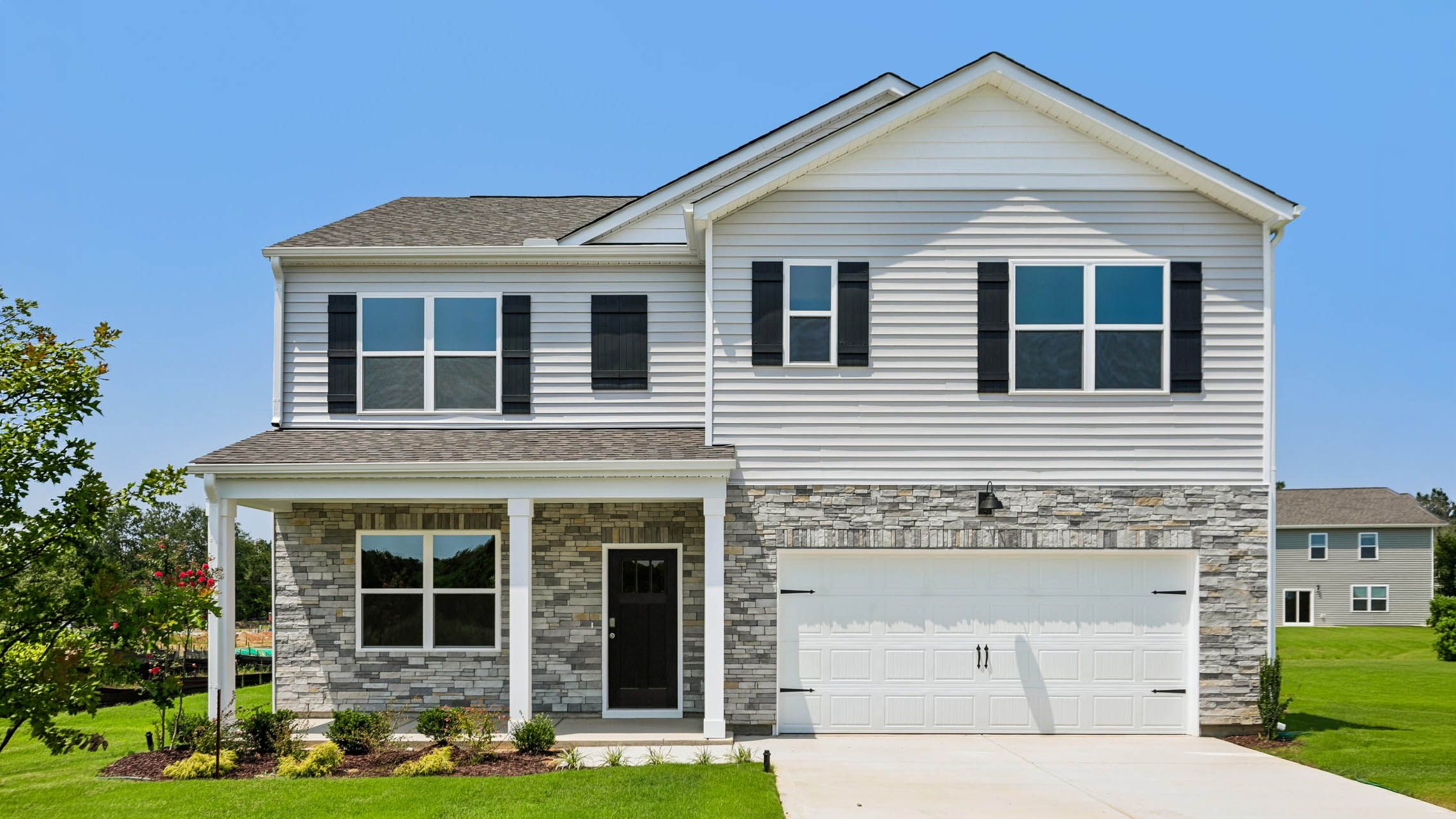 34 Discovery Way. Spring Lake, NC 28390