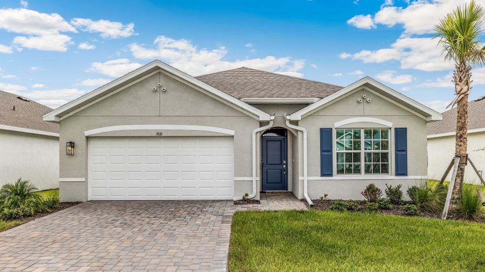 CALI - Seagrass - Express & Tradition: Punta Gorda, Florida - D.R. Horton
