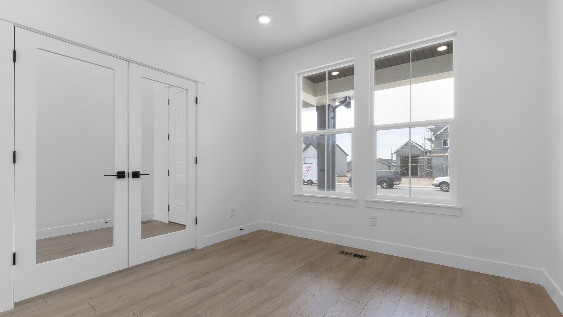 Plan Elevation.