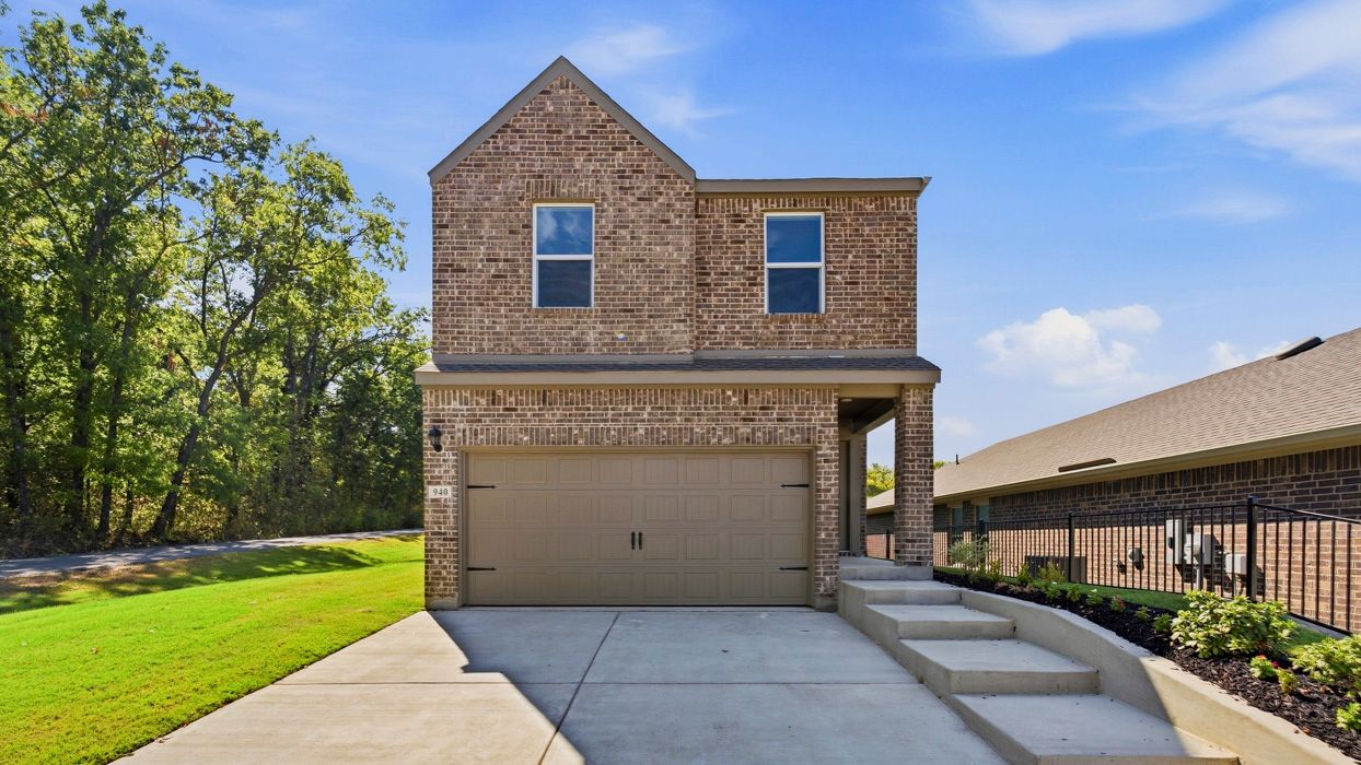 Benson-Lot Fit - Hanolley Hills: Sherman, Texas - D.R. Horton