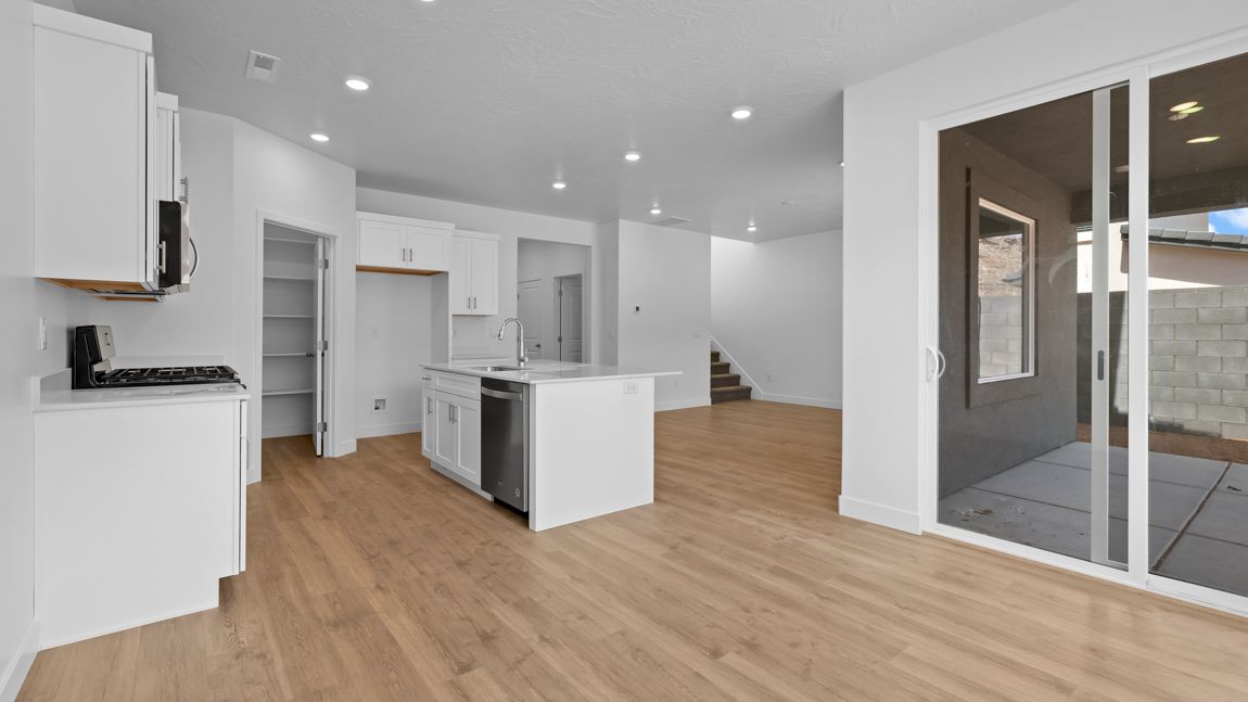Plan Elevation.