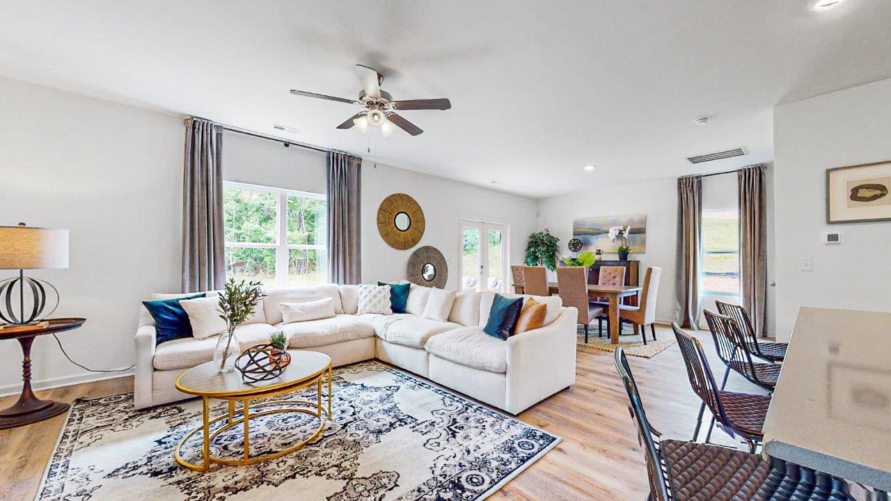 555 Sterling Place. Odenville, AL 35120