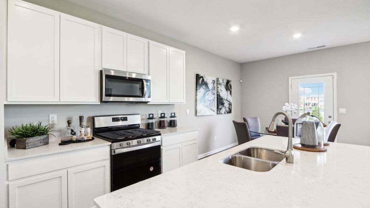 177 Holly Lane. Greenfield, IN 46140