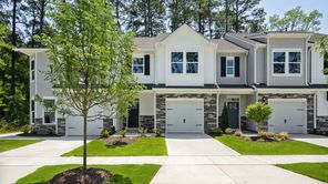 1812 HINESLEY DRIVE (LANSING)