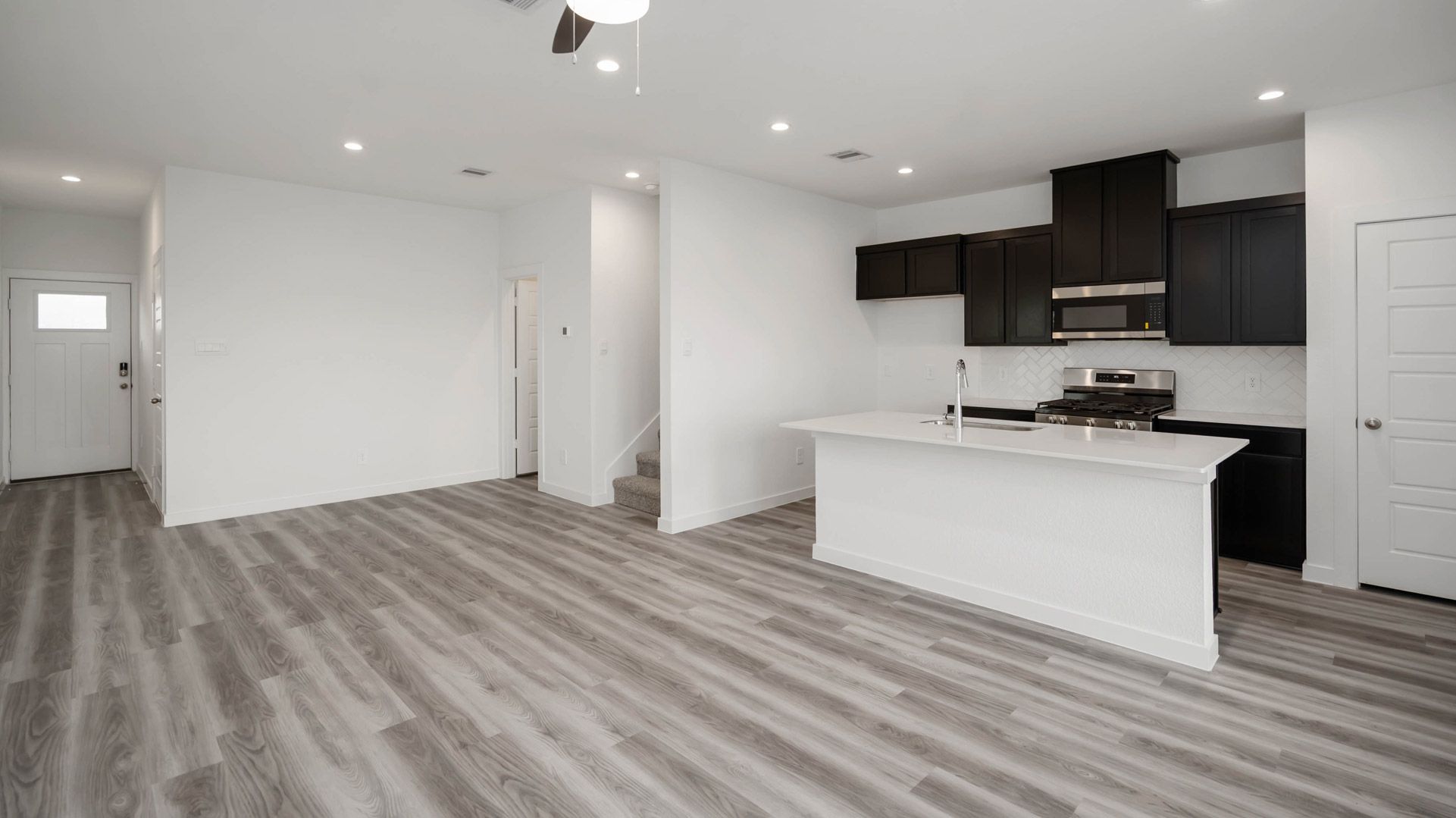 10213 Lancaster Forest Lane. Houston, TX 77051