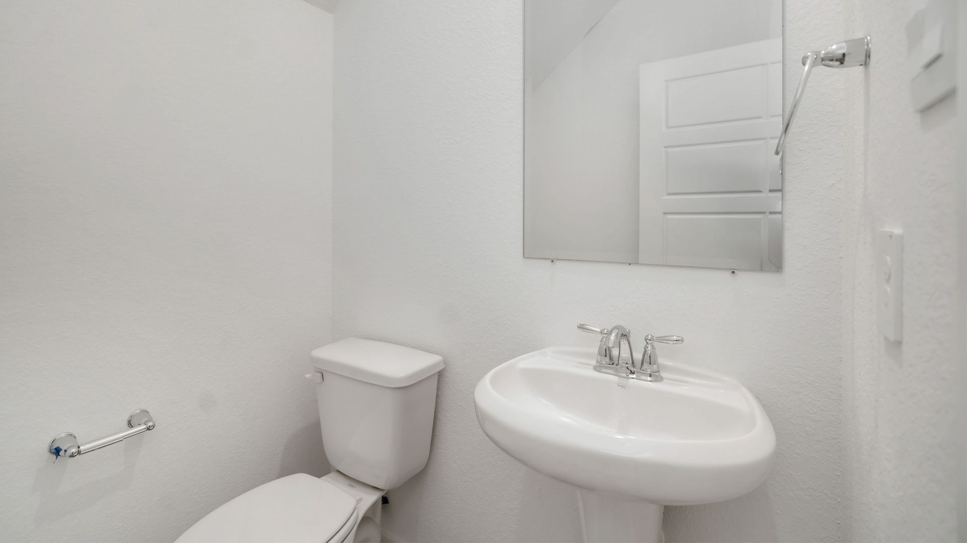 10213 Lancaster Forest Lane. Houston, TX 77051