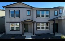 Sekani West Townhomes: Spokane, Washington - D.R. Horton