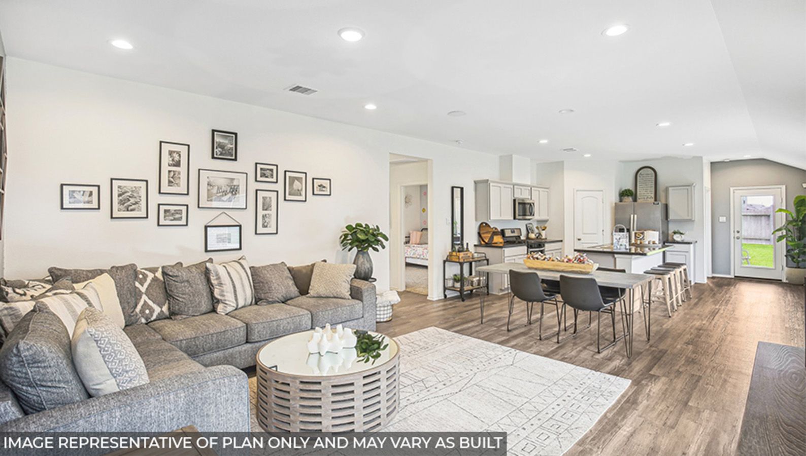 15315 Lake Conroe Cove Drive. Willis, TX 77318