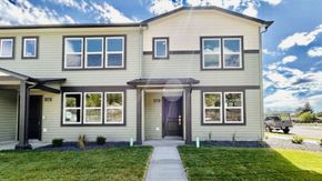 Sekani West Townhomes - Spokane, WA