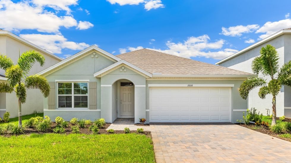 ARIA - Coral Lakes - Tradition & Express: Punta Gorda, Florida - D.R. Horton