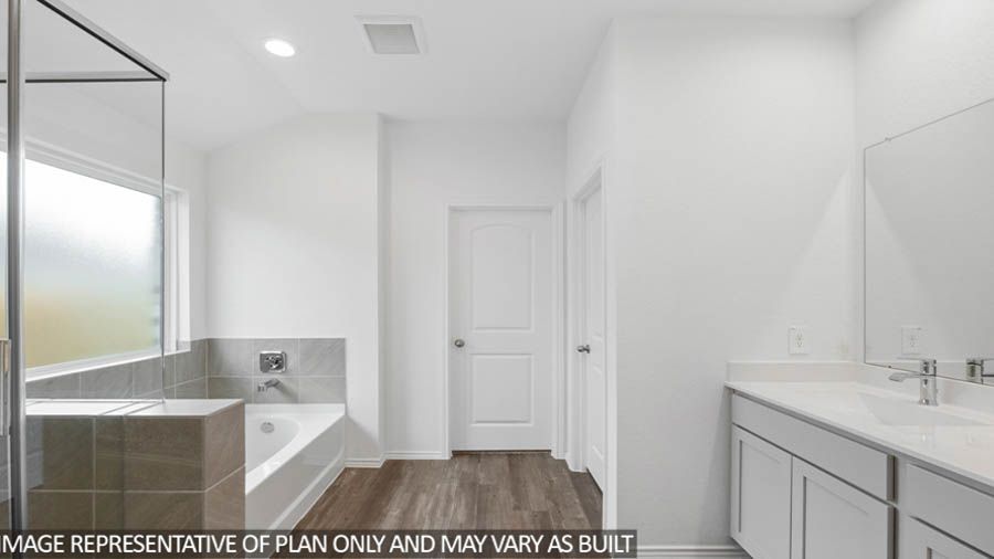 205 Blanco Lane. Dayton, TX 77535