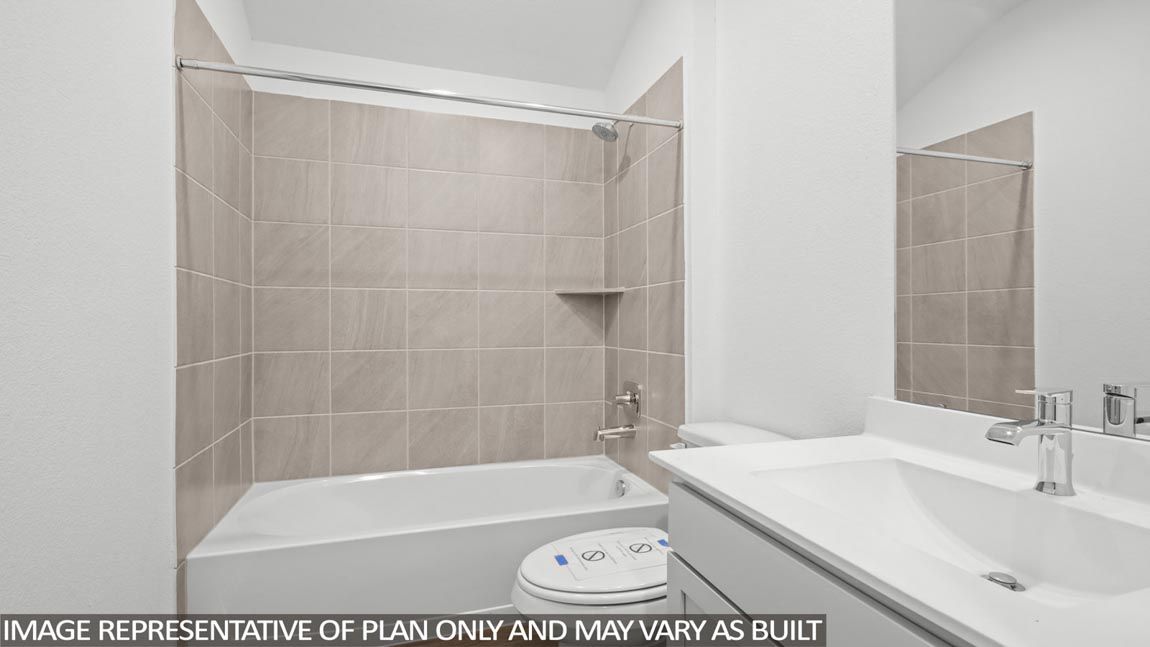 205 Blanco Lane. Dayton, TX 77535