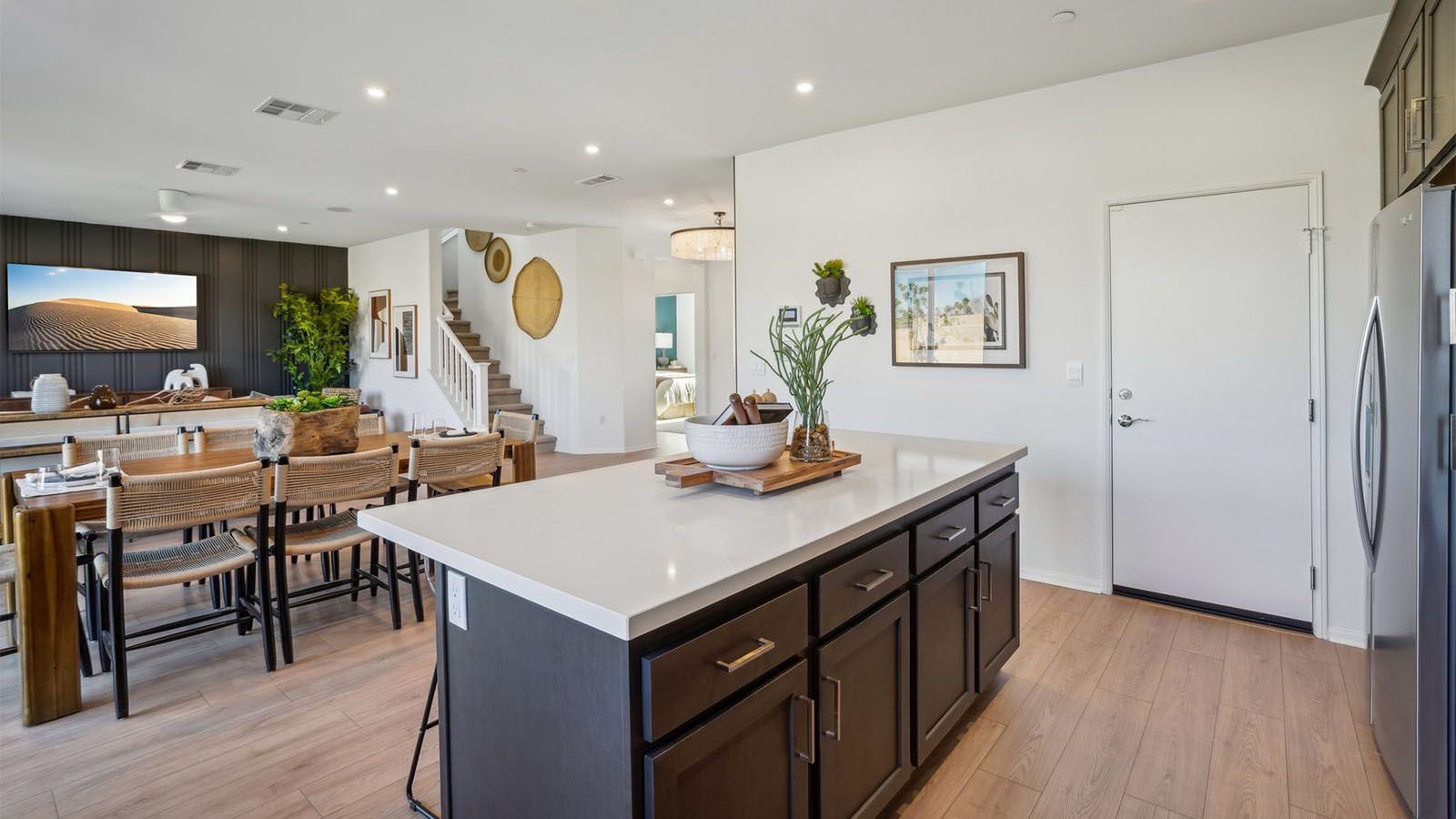 232 Via Genova. Cathedral City, CA 92234