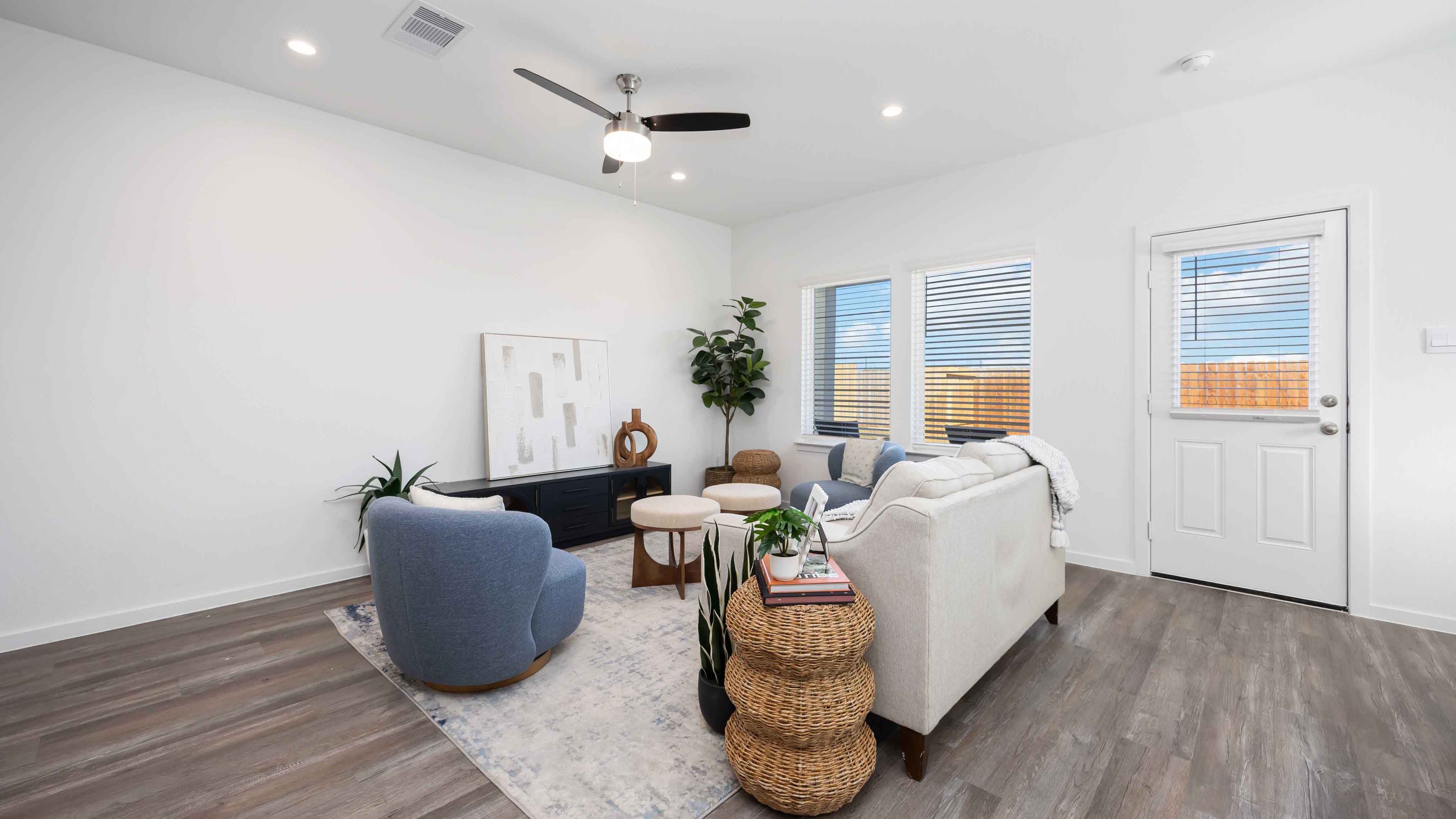 7709 Inwood Hills Ln. (BOXWOOD)