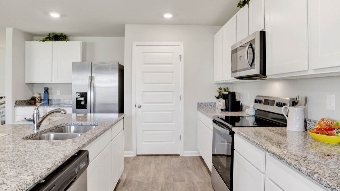 122 Halifax Lane. Chelsea, AL 35043