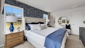 40 WINDSOR CT (DELMAR)