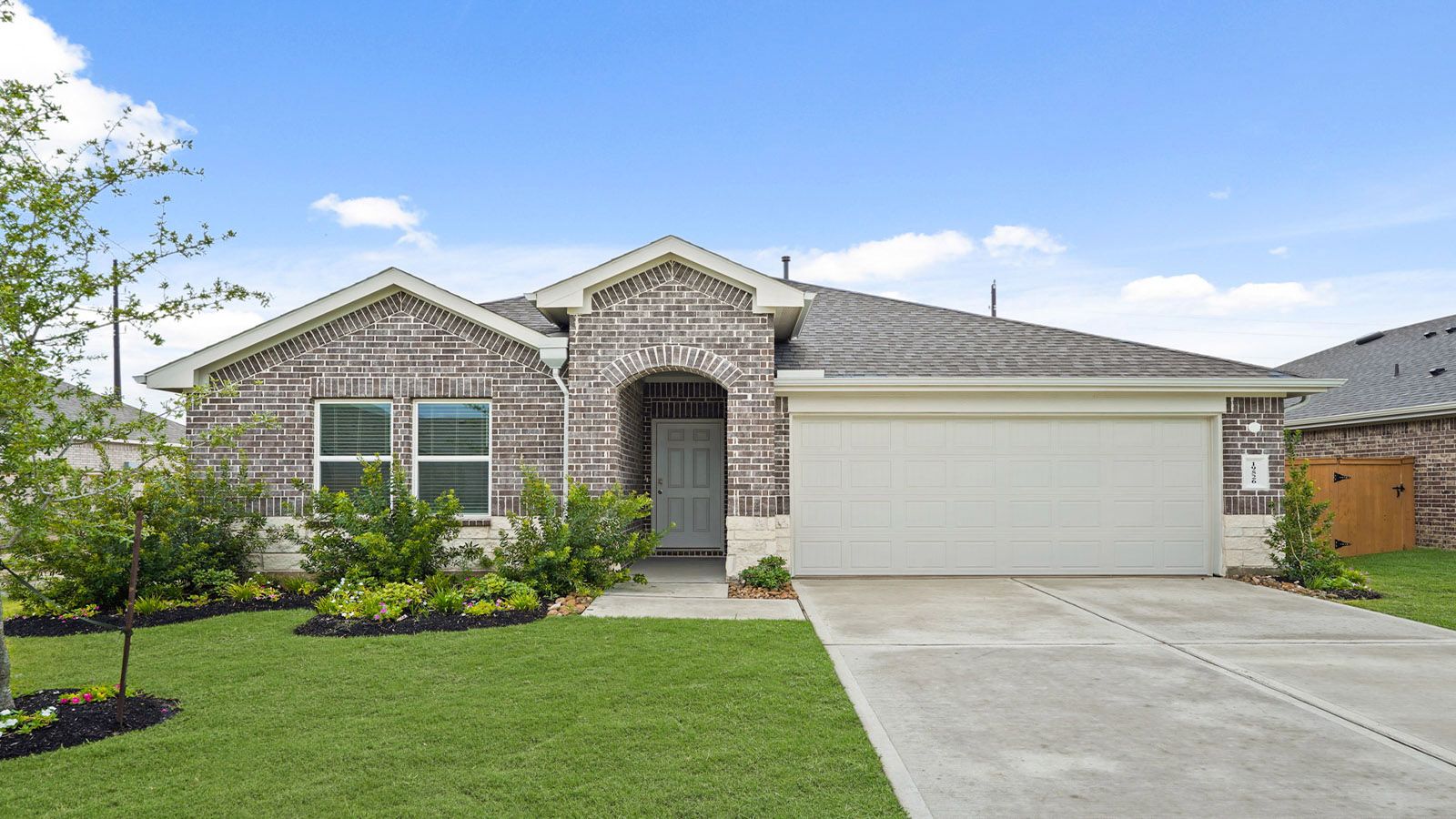 Glendale - Cypress Green: Hockley, Texas - D.R. Horton