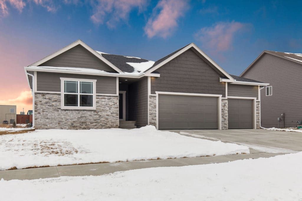 casa en DS Solid Construction por DS Solid Construction