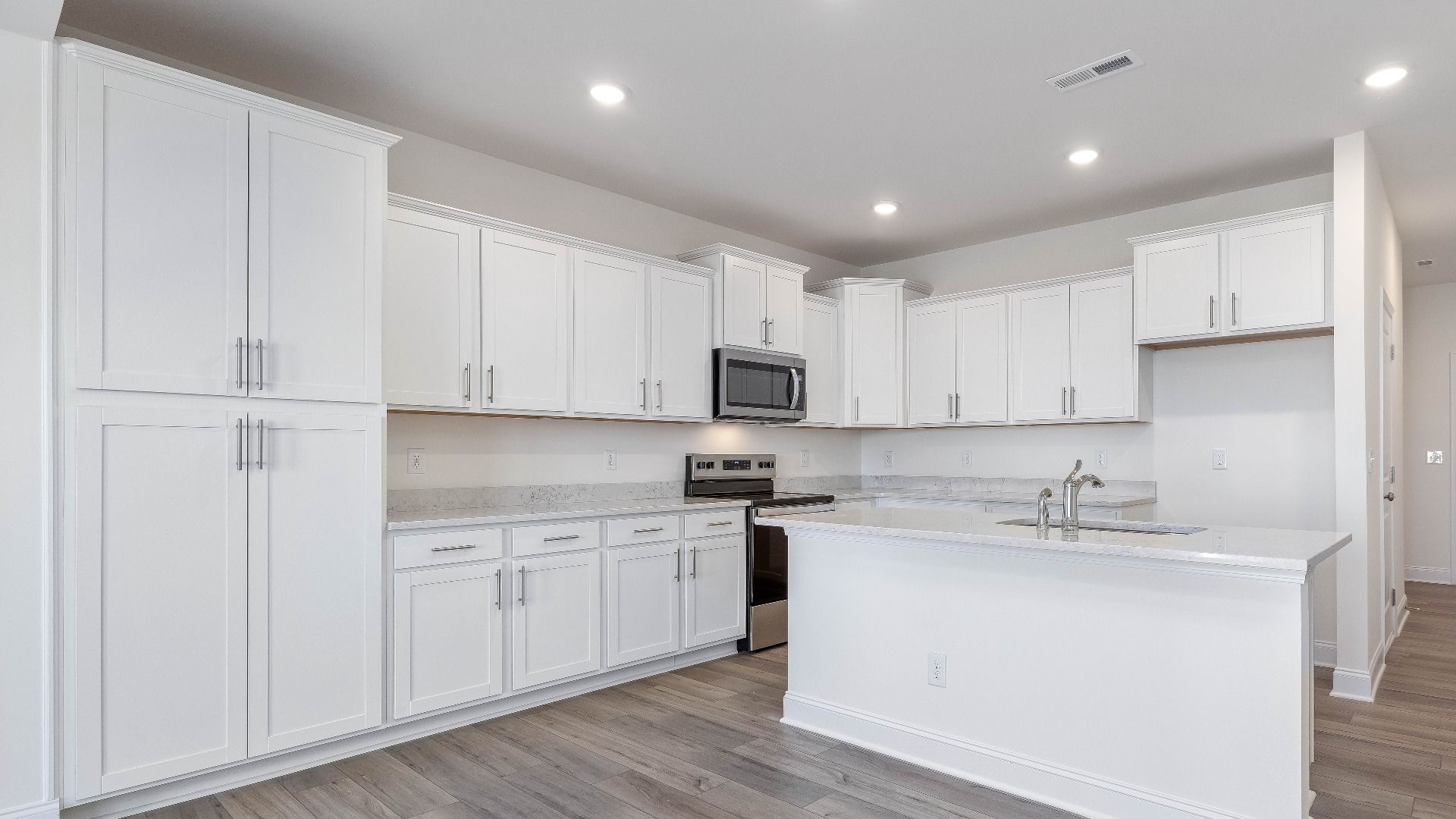 945 Kensley Grove Lane (Litchfield)