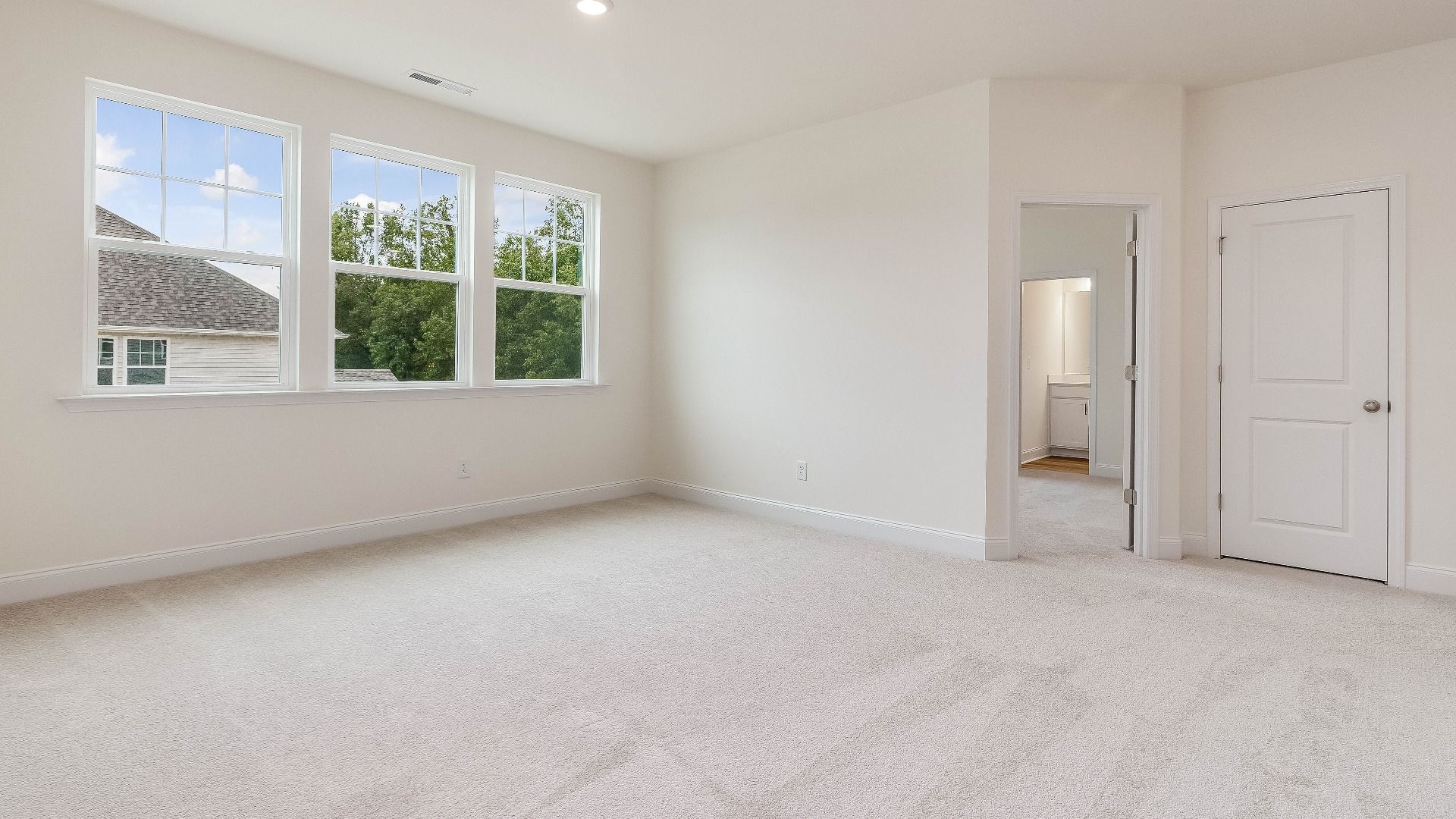 Stonehaven home plan open loft space with connecting bedrooms