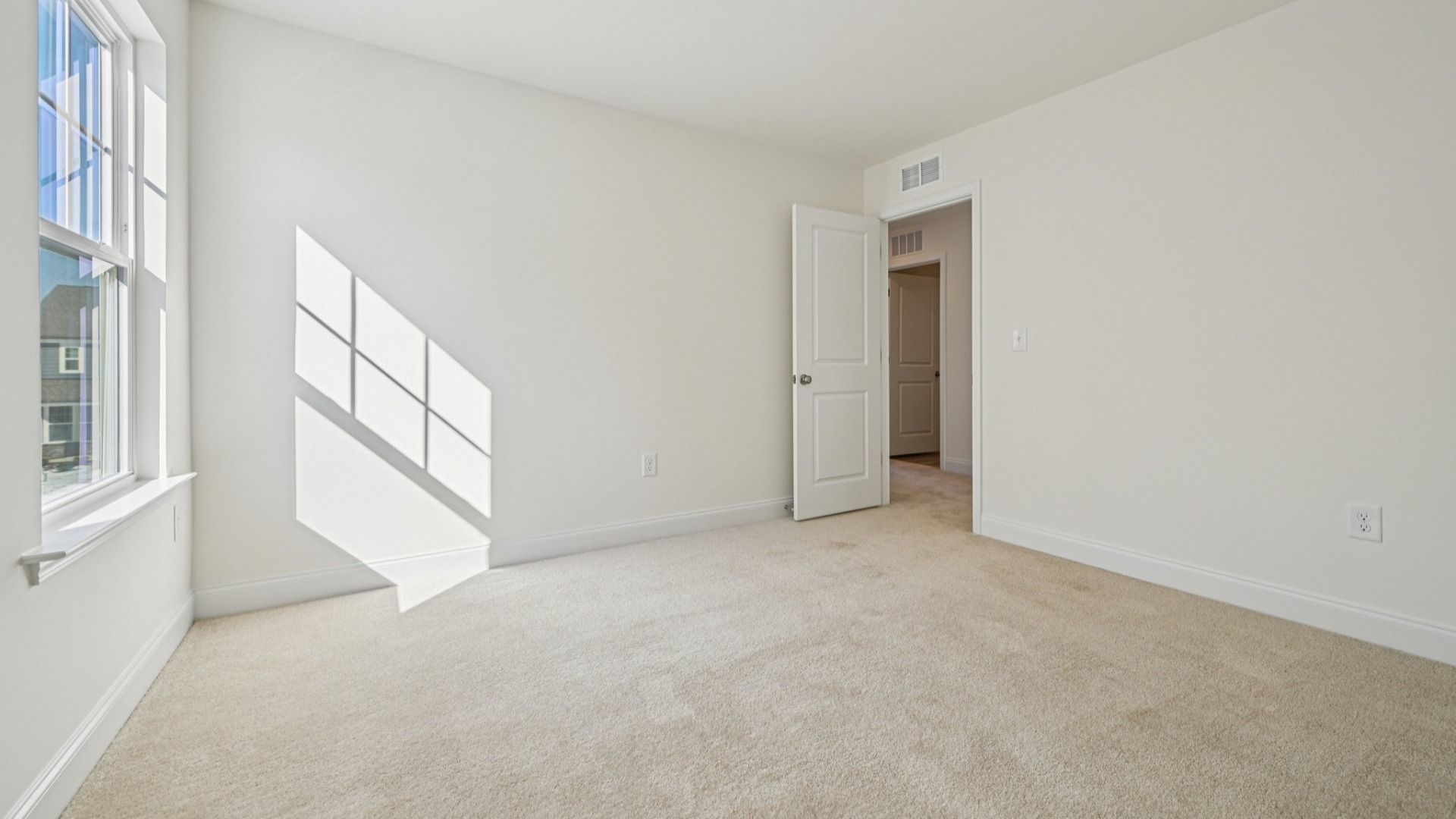 Wagener home plan secondary bedroom/guest suite with closet space