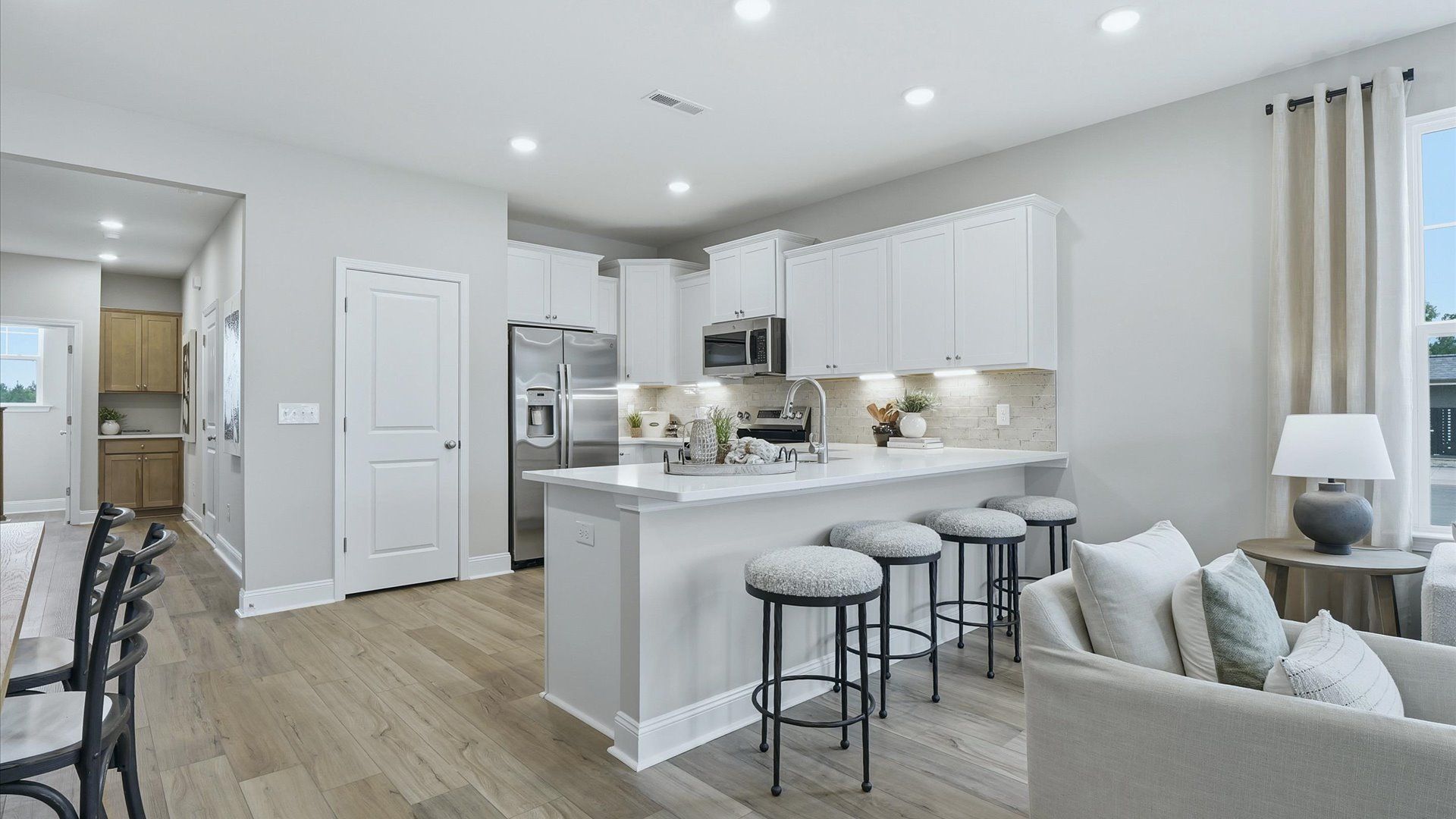 casa en Mason Grove por DRB Homes