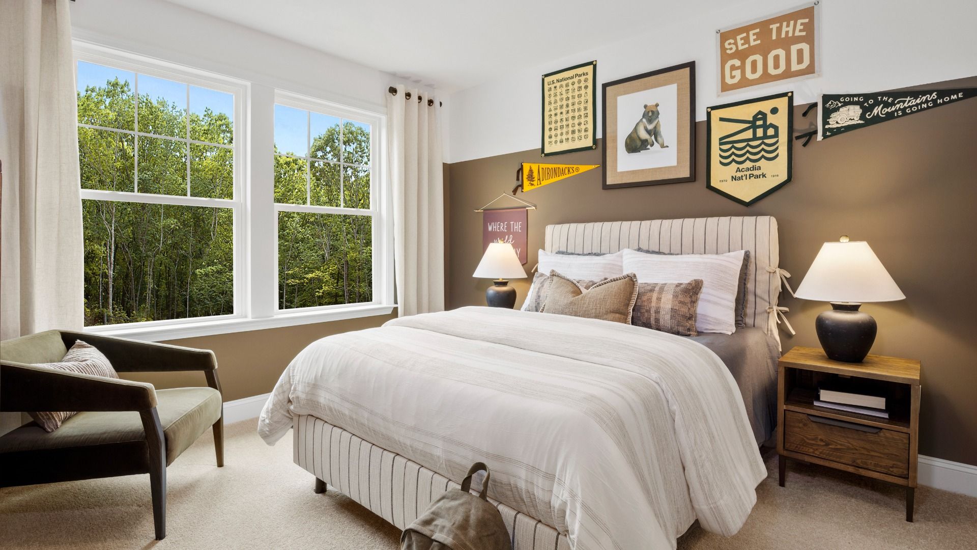 Townsend home plan secondary bedroom/guest suite with closet and natural lighting