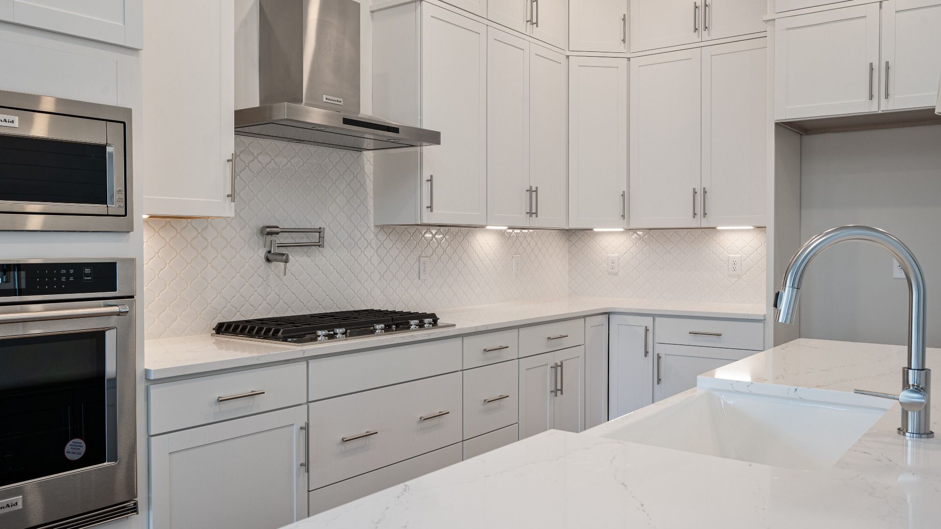 casa en Bayview Acres por DRB Homes