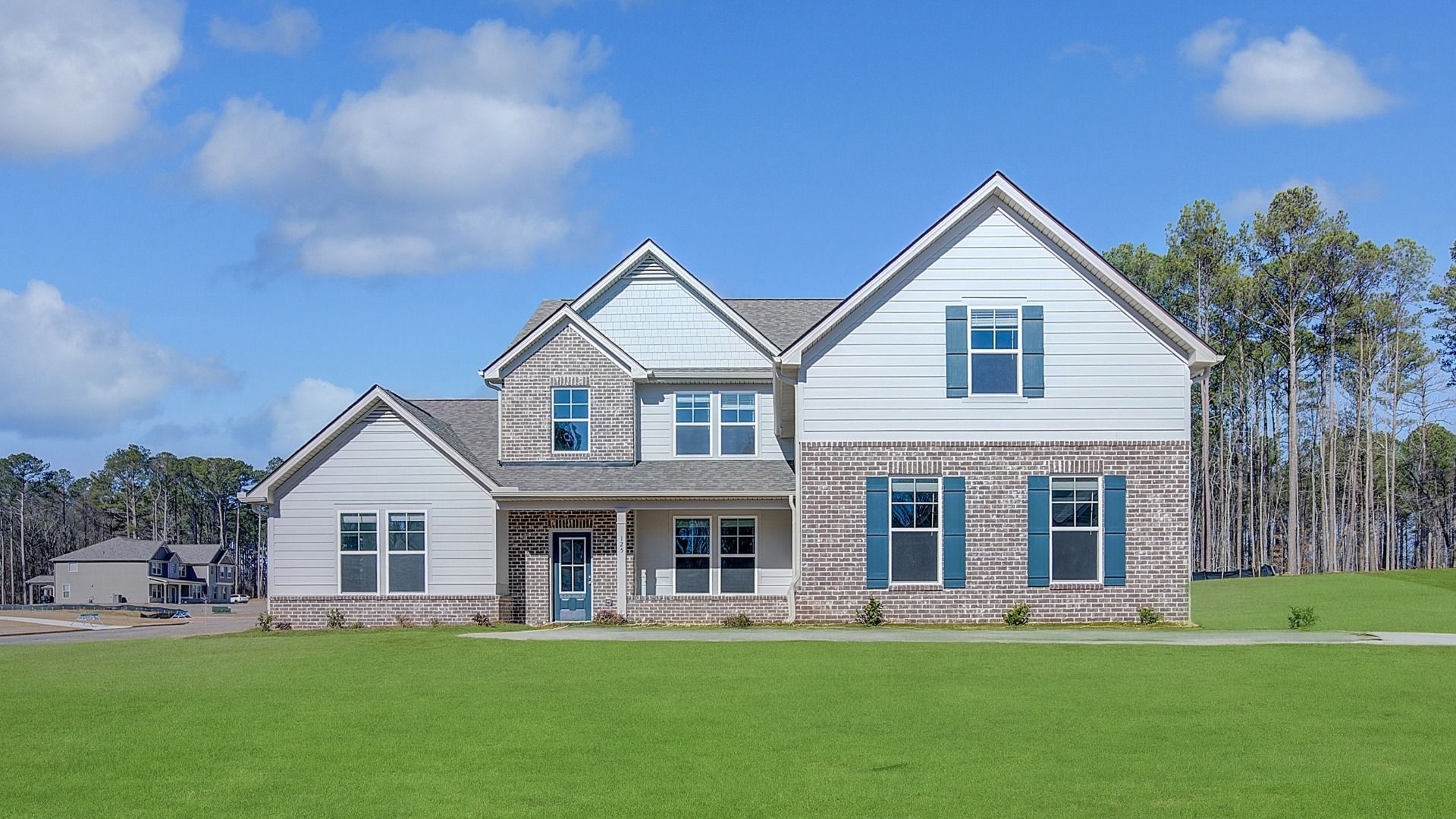 125 Cooper Cove W (Henry II)