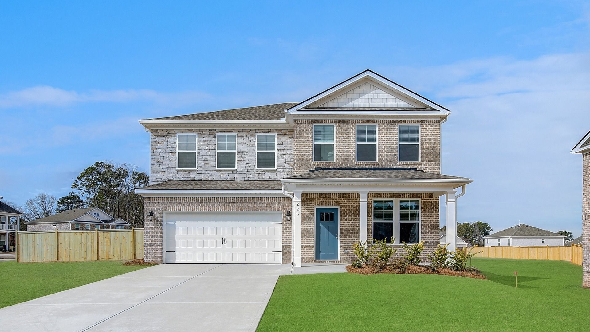 220 Chiswick Loop (Ridgewood)