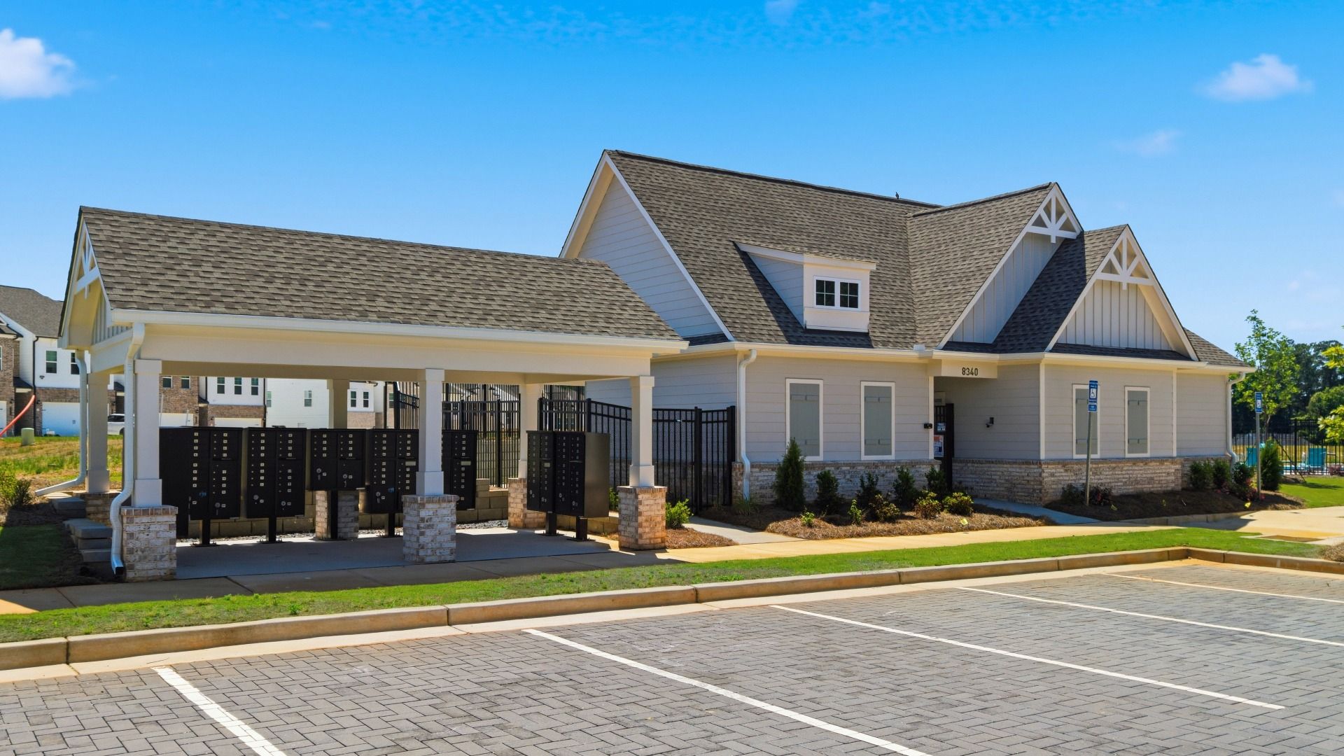 Auburn Ridge Community Cabana