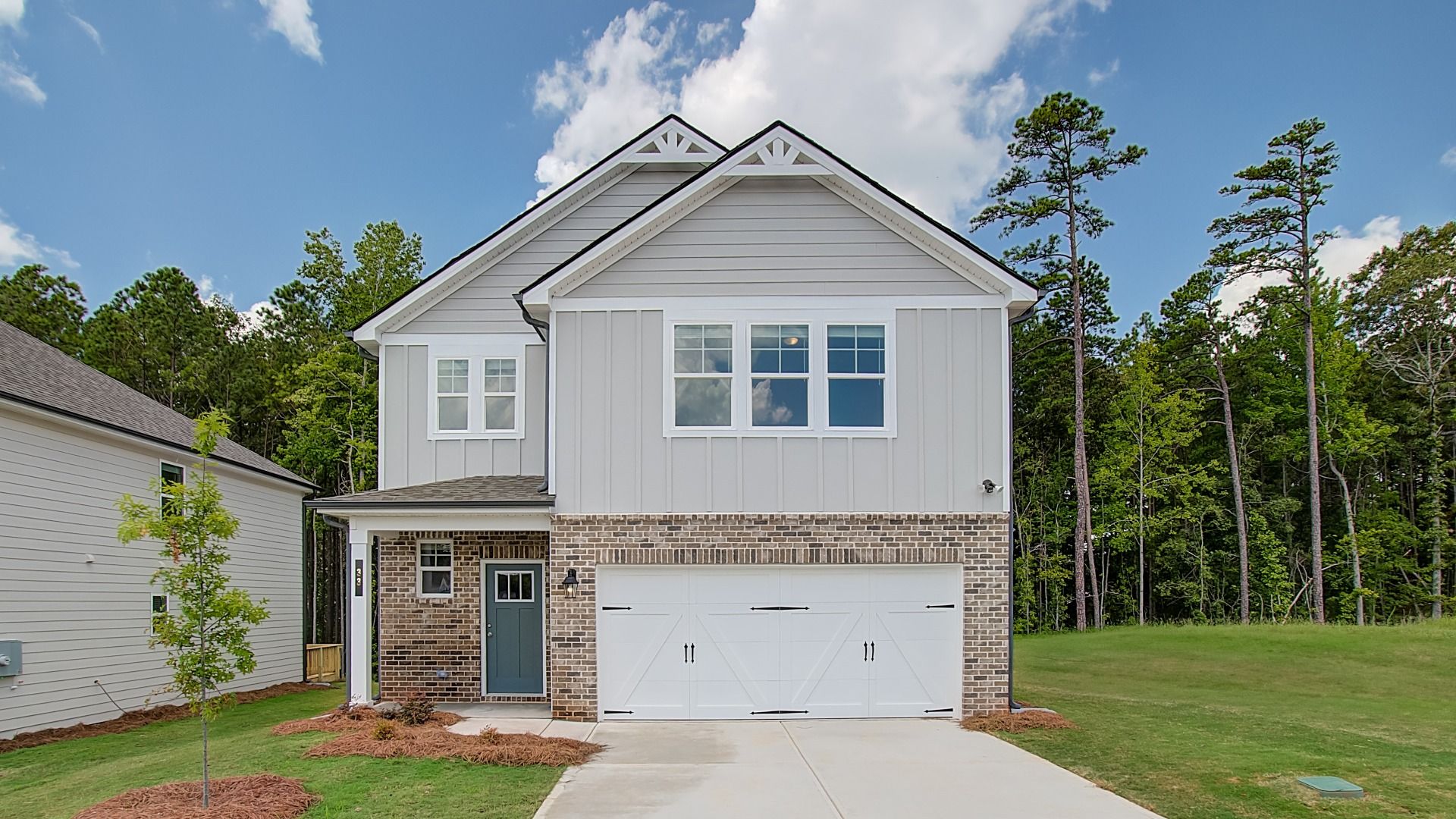 casa en Enclave at Evergreen por DRB Homes