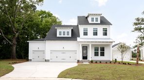 295 W Coleman Blvd (Lighthouse II)