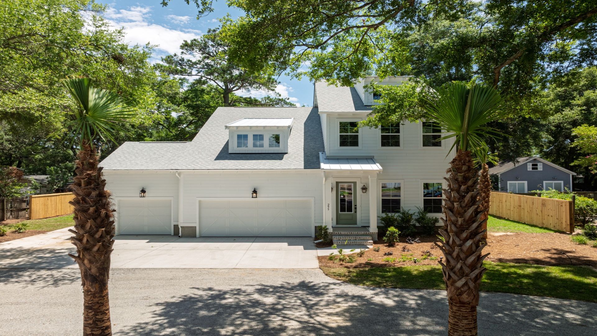 casa en Bayview Acres por DRB Homes