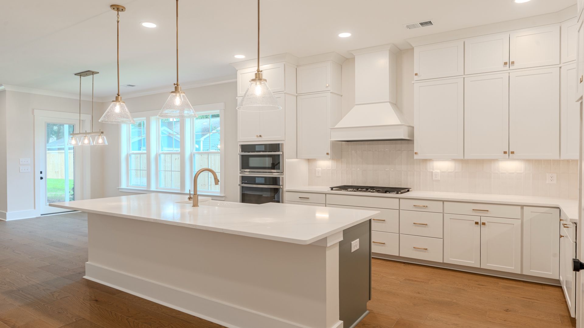 casa en Bayview Acres por DRB Homes