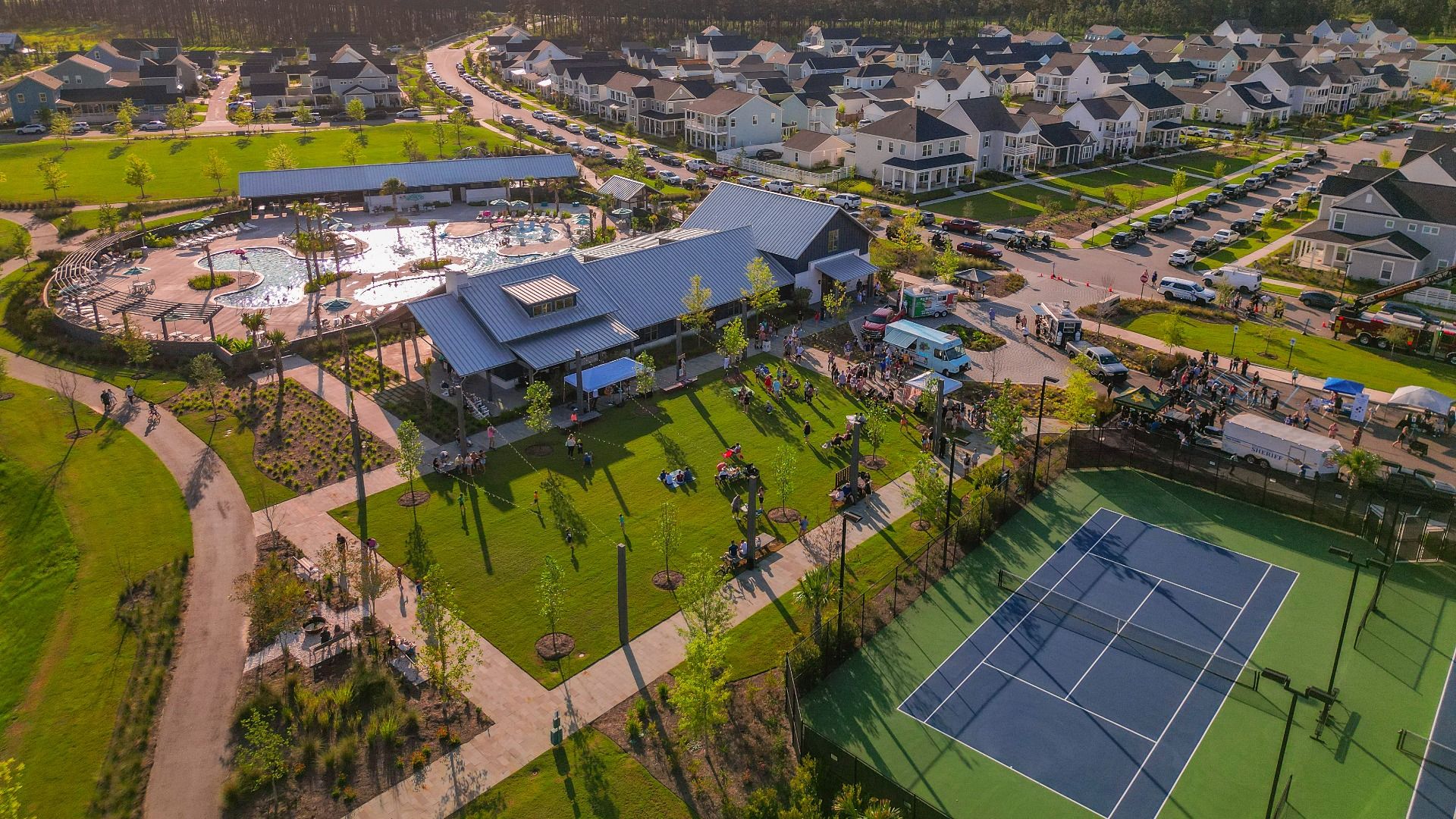 casa en Midtown at Nexton por DRB Homes