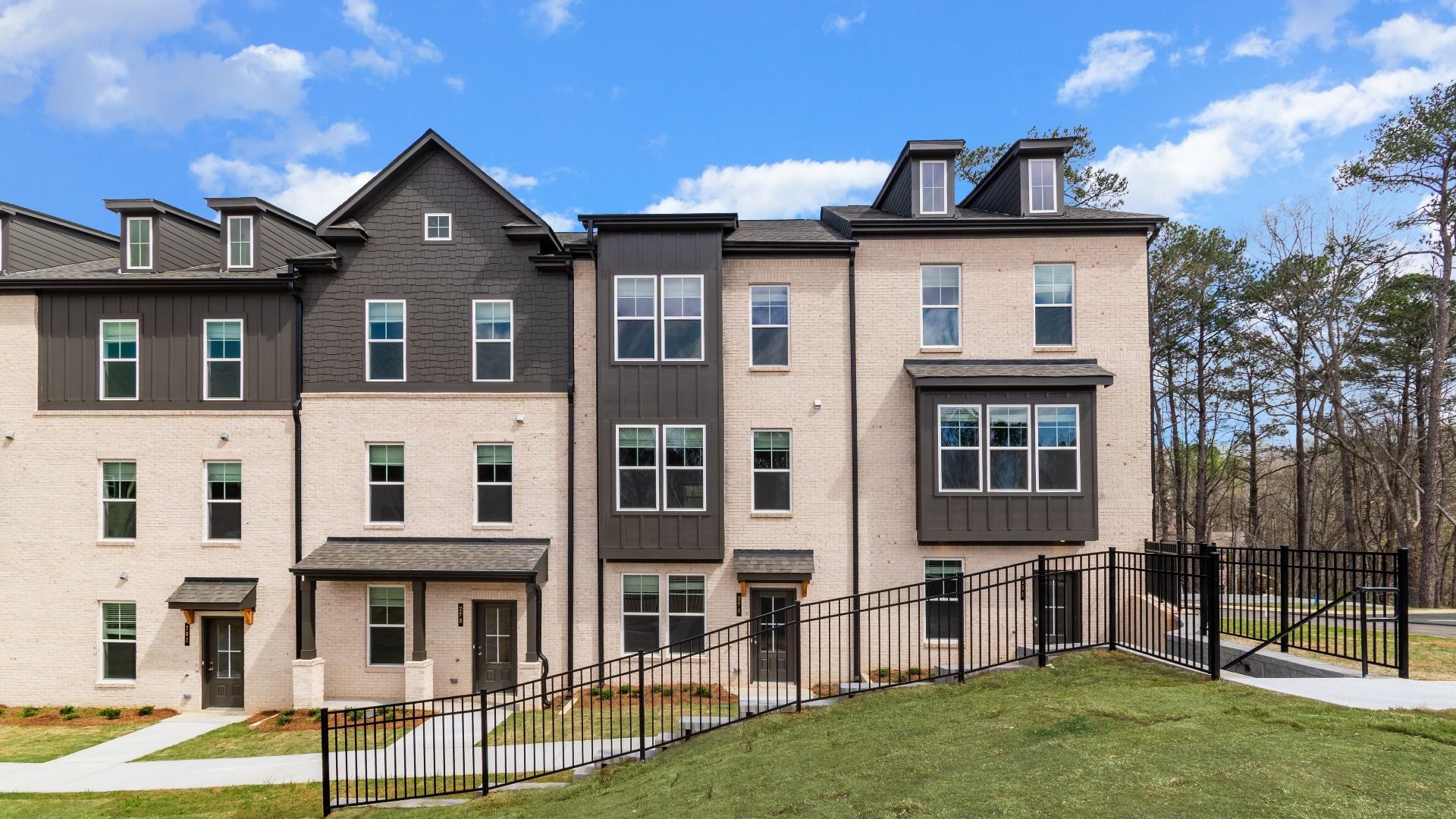 Landon - Daybreak: Newnan, Georgia - DRB Homes