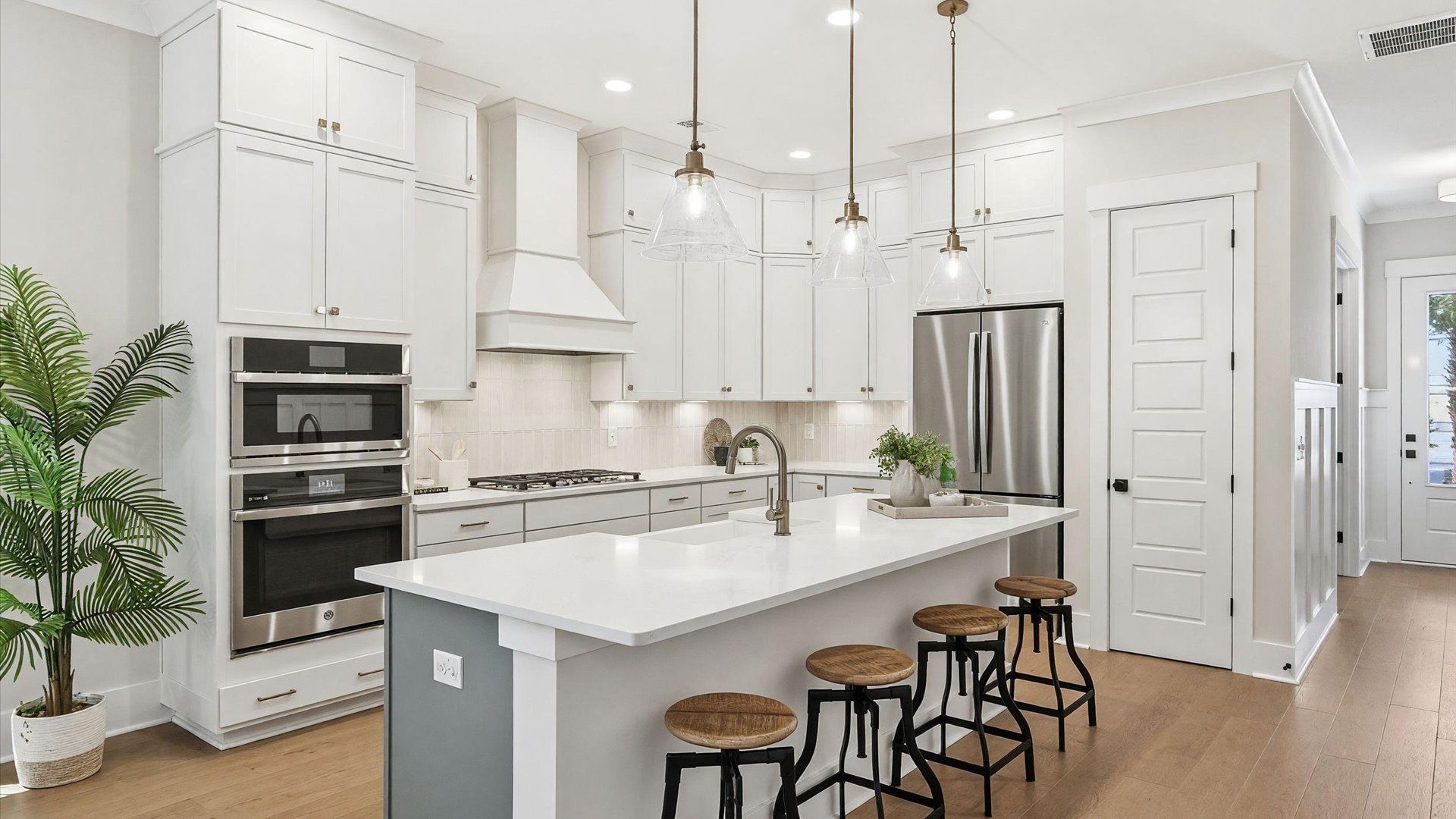 casa en Bayview Acres por DRB Homes