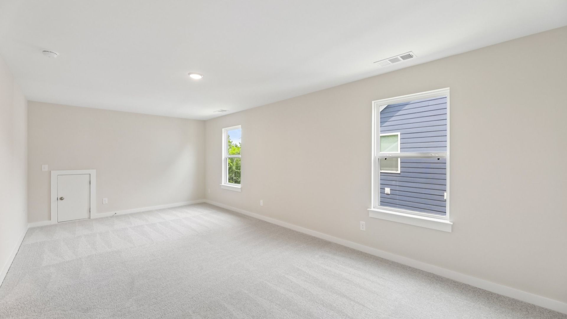These are photos and plan layout may vary.  See Sales Consultants for details.