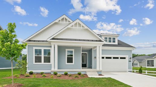 Single Family Homes on 1/2+ Acre Homesites