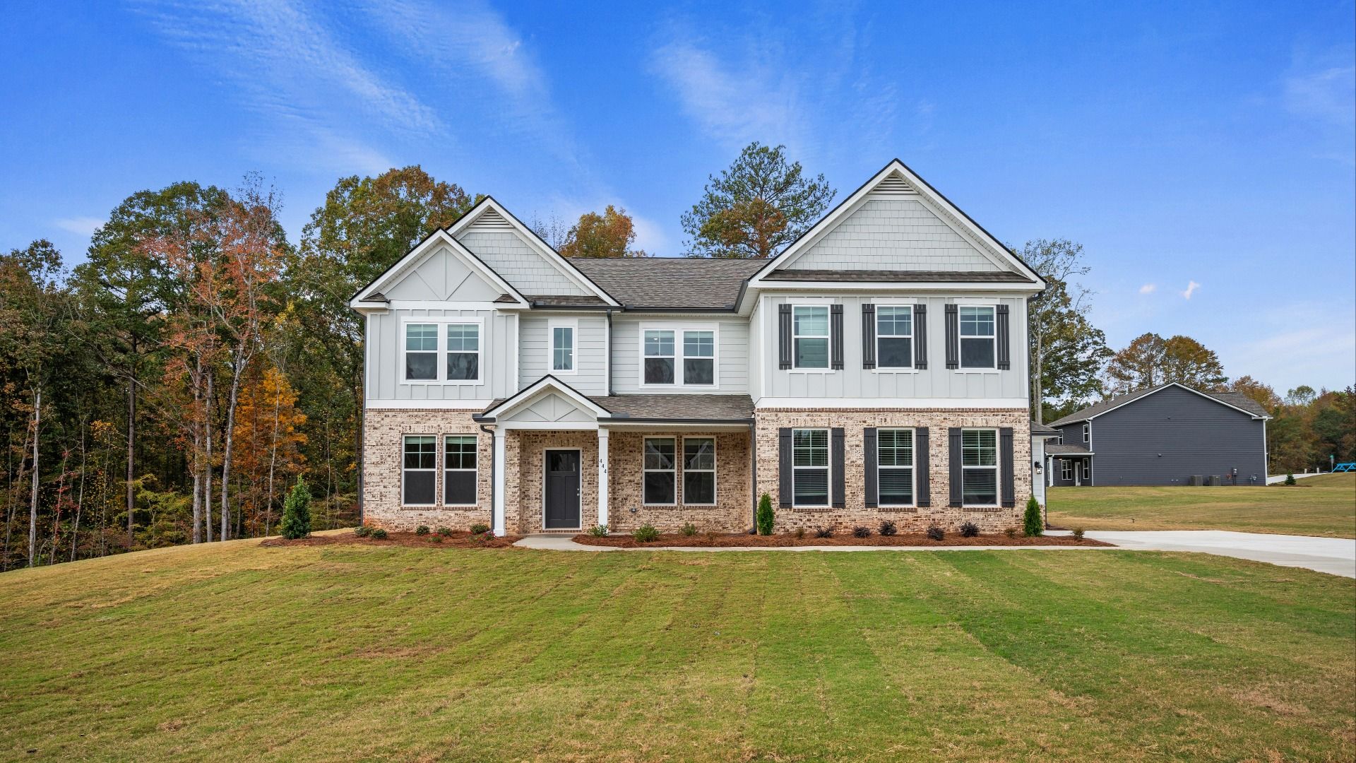 43 Saddleridge Trail. Senoia, GA 30276