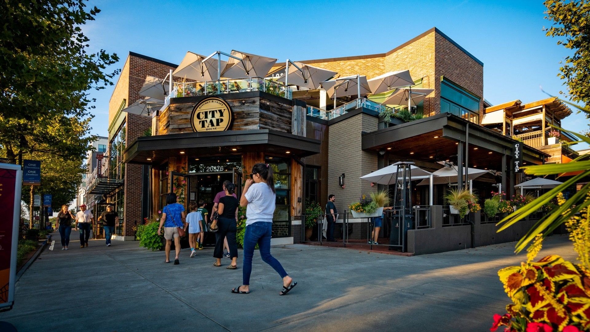 Variety of Dining Options at One Loudoun