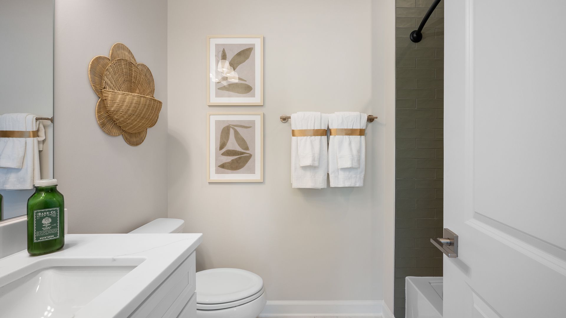 En Suite Bathroom for Bedroom 4