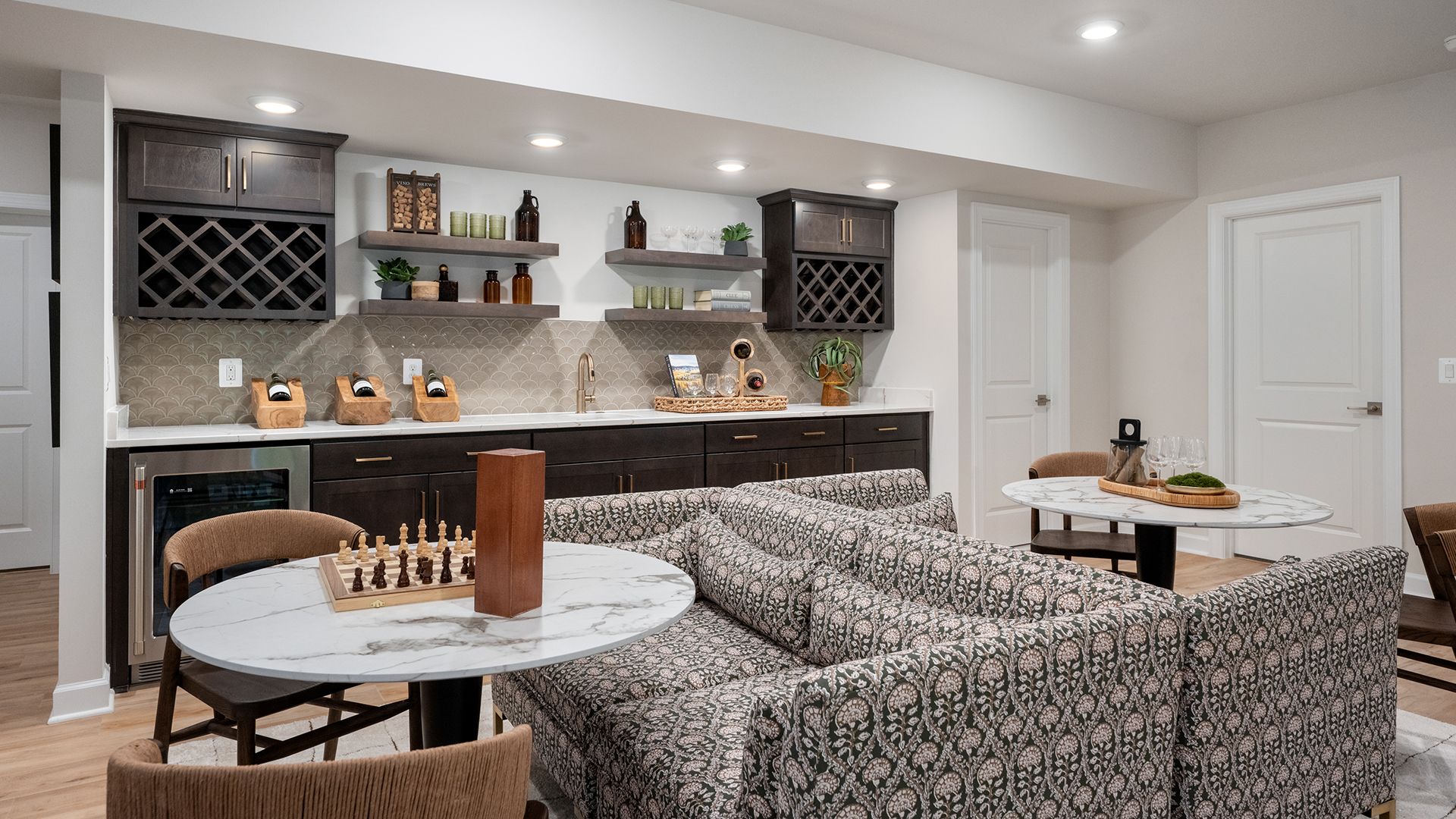 Finished Basement Wet Bar